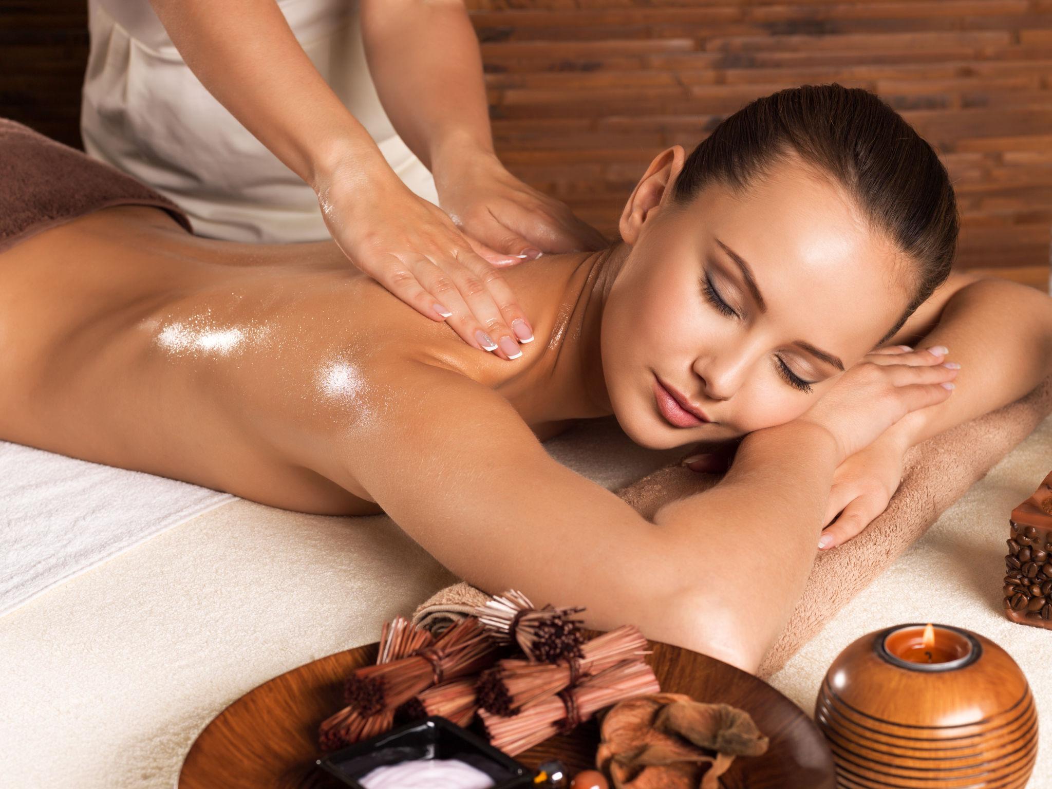 Massage Oil Full Badan